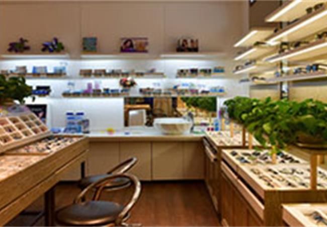 合肥眼镜店装修公司分享眼镜店怎么设计才能吸引客户